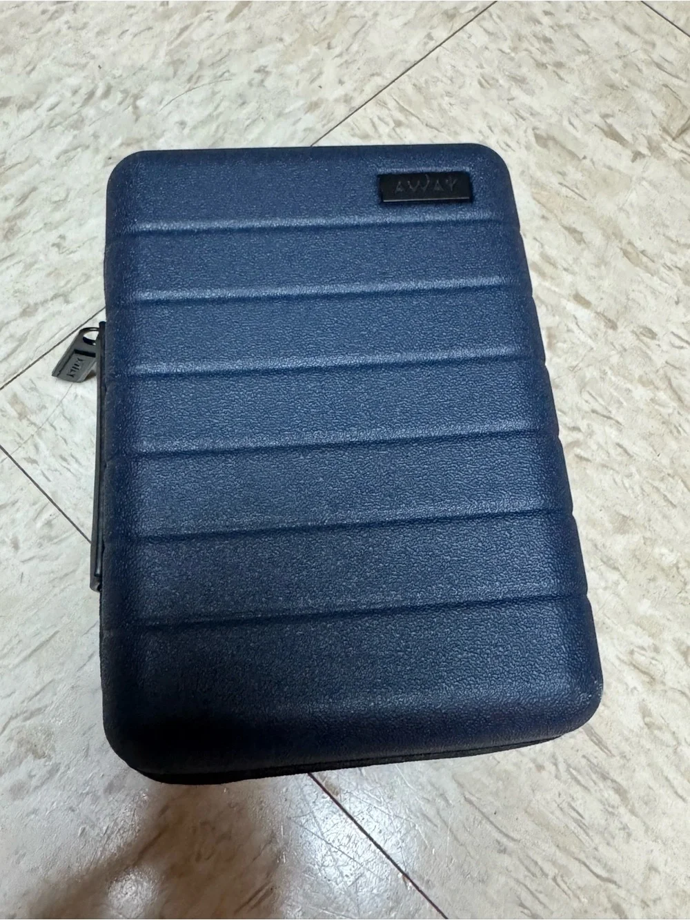 Away mini navy Hard Shell